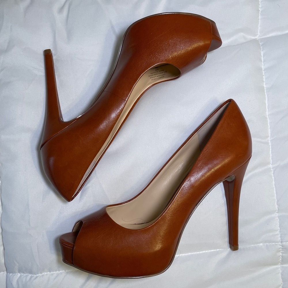 GUESS leather heels - Picture 2 of 6